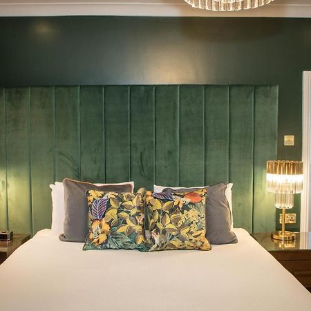 The Eton Mess Boutique Guesthouse المظهر الخارجي الصورة